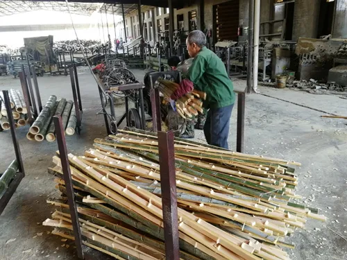 Replacing Manual Splitting Jobs with Automatic Machinery: Revolutionizing Bamboo Pole Processing Replacing Manual Splitting Jobs with Automatic Machinery: Revolutionizing Bamboo Pole Processing